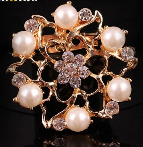 Korean Style Flower Alloy Plating Inlay Rhinestones Pearl Women'S Brooches