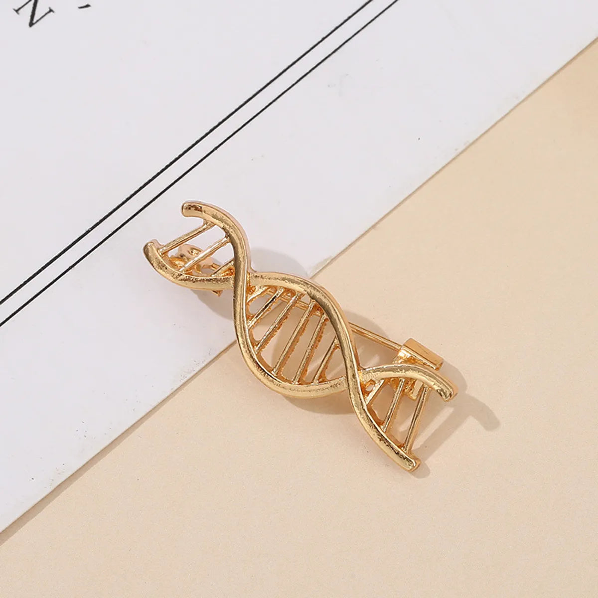 Korean Style Heart Shape Alloy Enamel Women'S Brooches