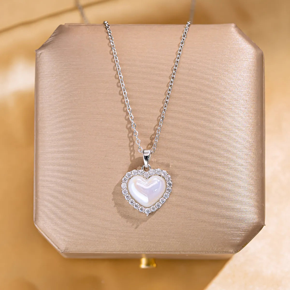 Korean Style Heart Shape Titanium Steel Plating Inlay Zircon Silver Plated Pendant Necklace