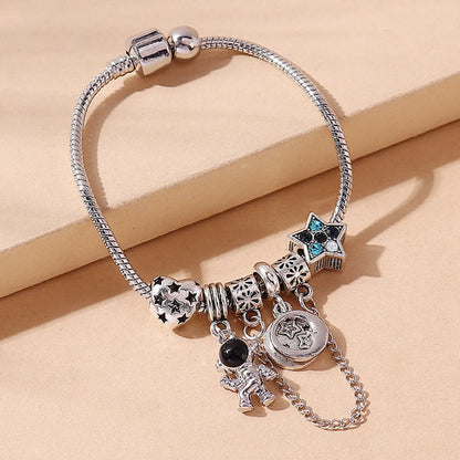 Korean Version Of Creative Astronaut Star Bracelet