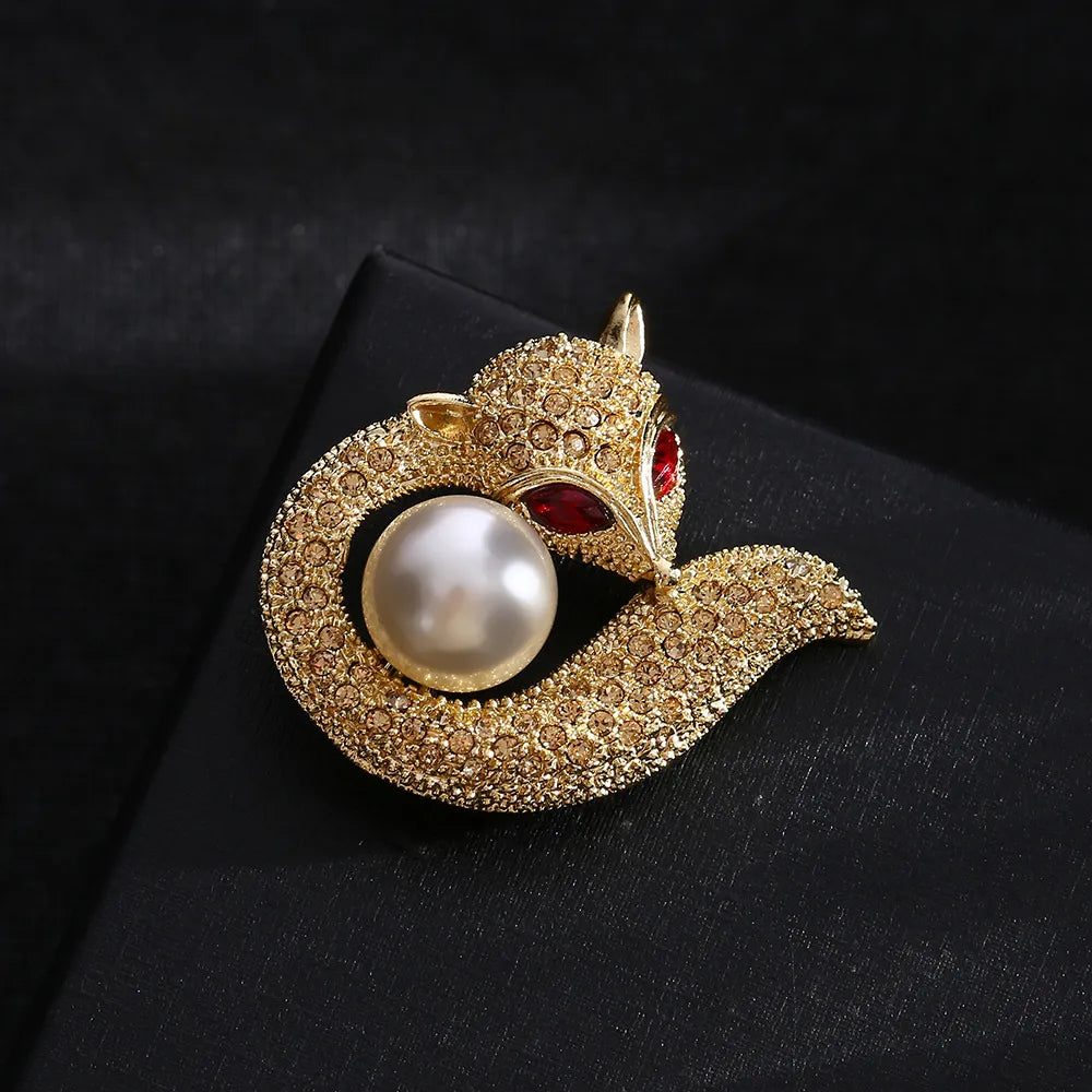 Lady Animal Alloy Women'S Brooches