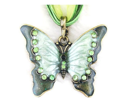 Lady Butterfly Alloy Women's Pendant Necklace