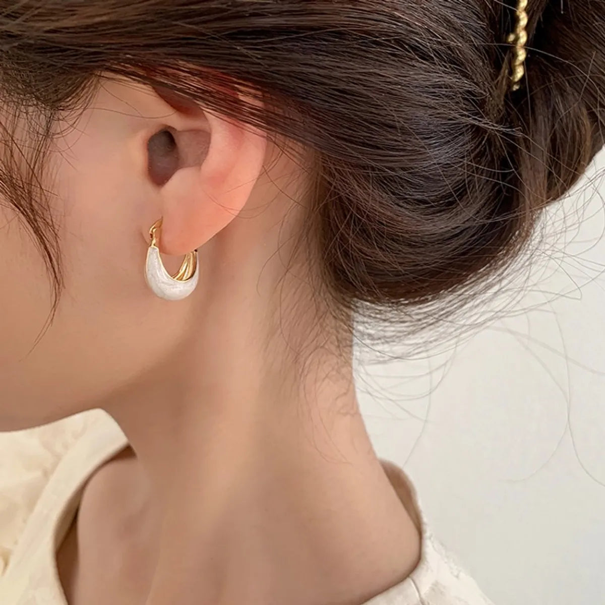 1 Pair Lady Circle Enamel Alloy Hoop Earrings