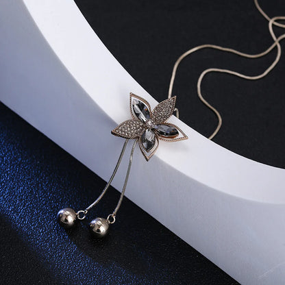 Lady Flower Alloy Copper Inlay Rhinestones Women's Sweater Chain Long Necklace