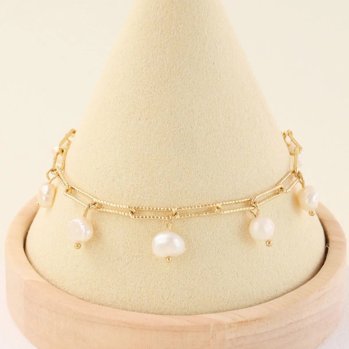 Lady Geometric Freshwater Pearl Necklace