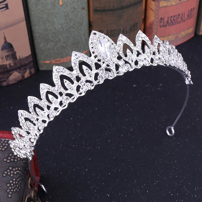 Lady Leaf Alloy Inlay Rhinestones Crown 1 Piece