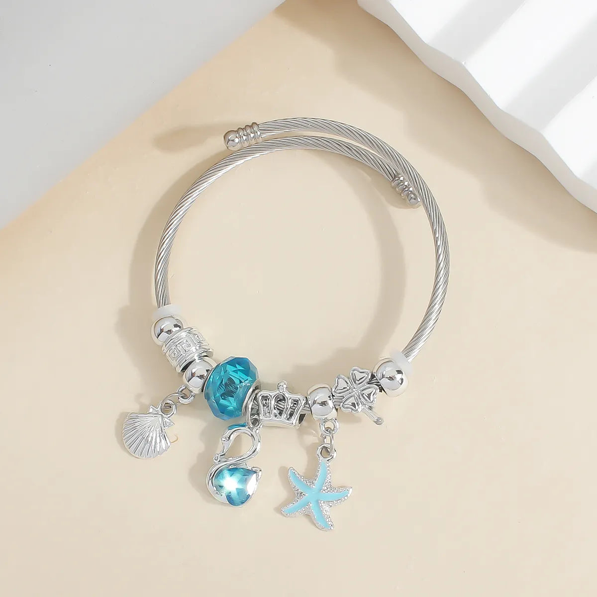 Lady Modern Style Sweet Swan Starfish Heart Shape 304 Stainless Steel Zircon Bangle In Bulk