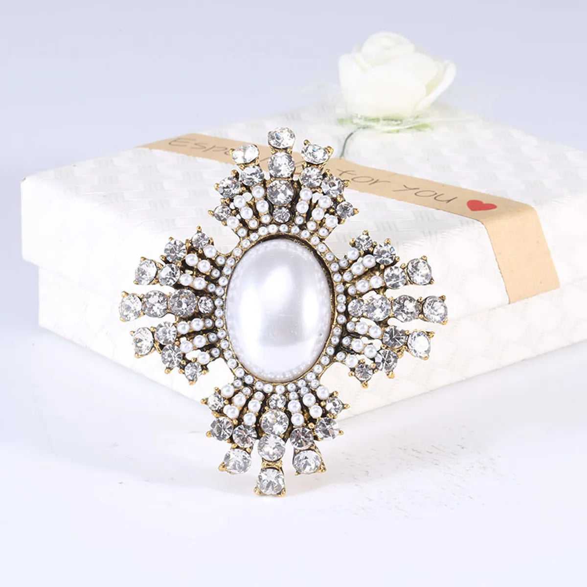 Lady Pearl Alloy Inlay Rhinestones Women'S Brooches