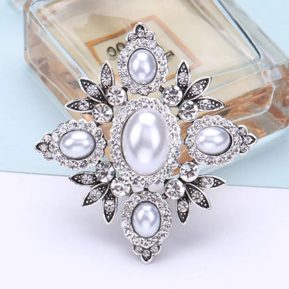 Lady Pearl Alloy Inlay Rhinestones Women'S Brooches