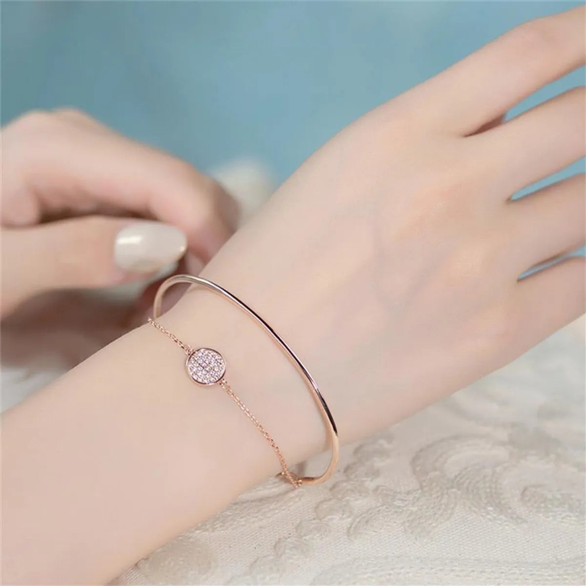 Lady Solid Color Copper Plating 18k Gold Plated Bracelets