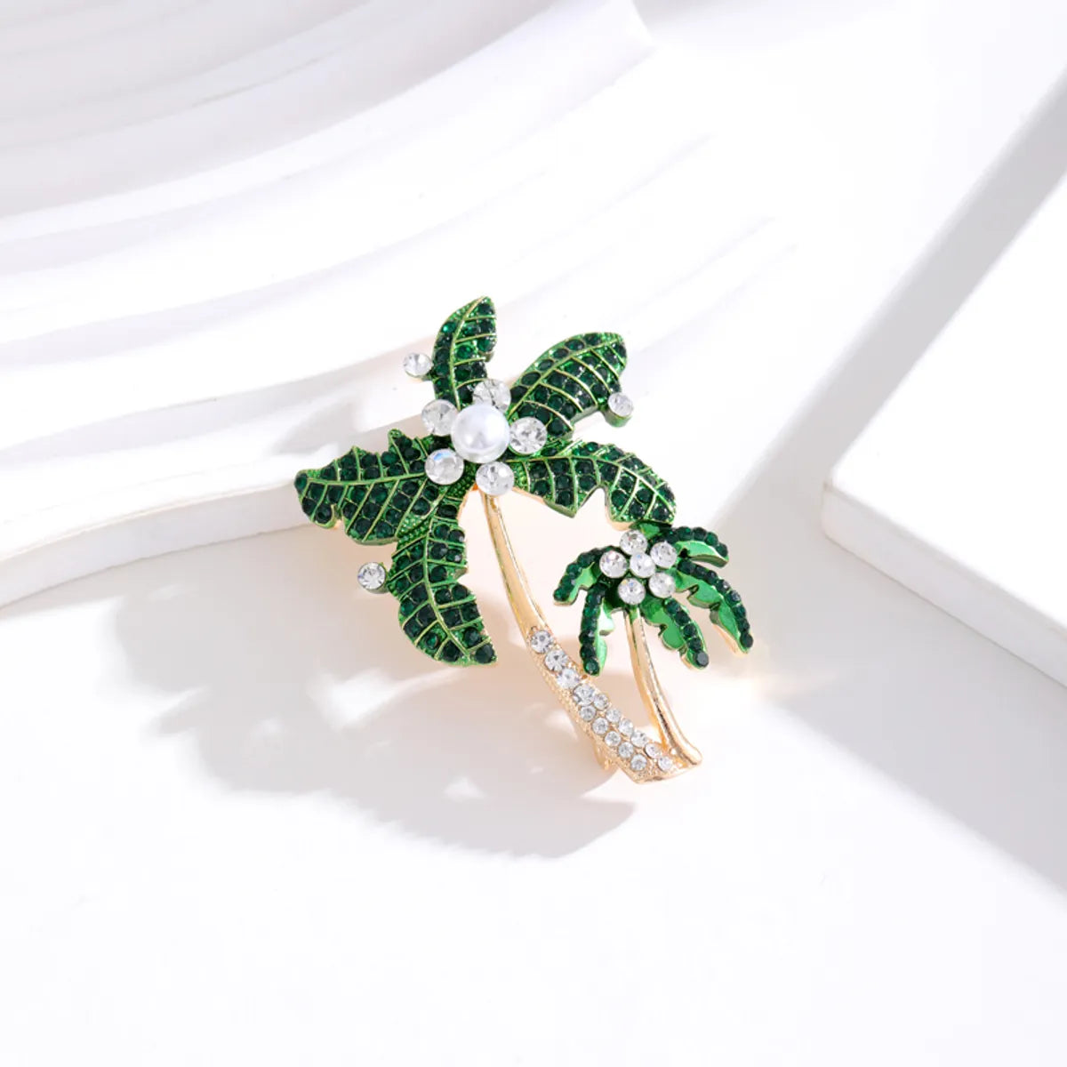 Lady Tree Fruit Heart Shape Alloy Inlay Rhinestones Women'S Brooches