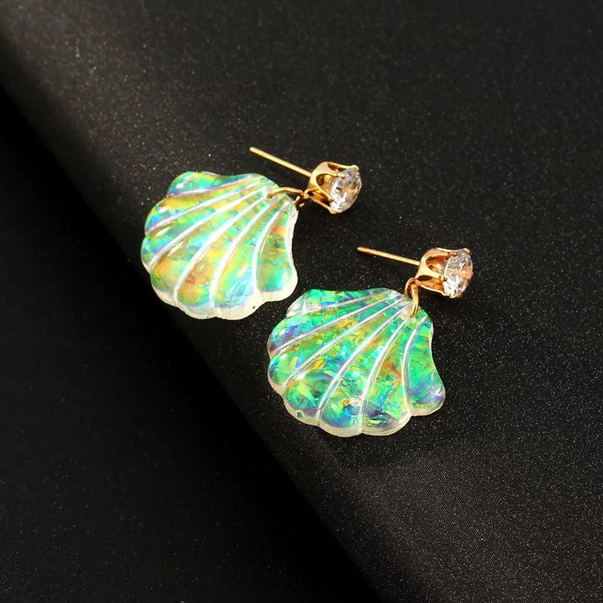 Long Color Fan-shaped Shell Earrings Nhgo143185