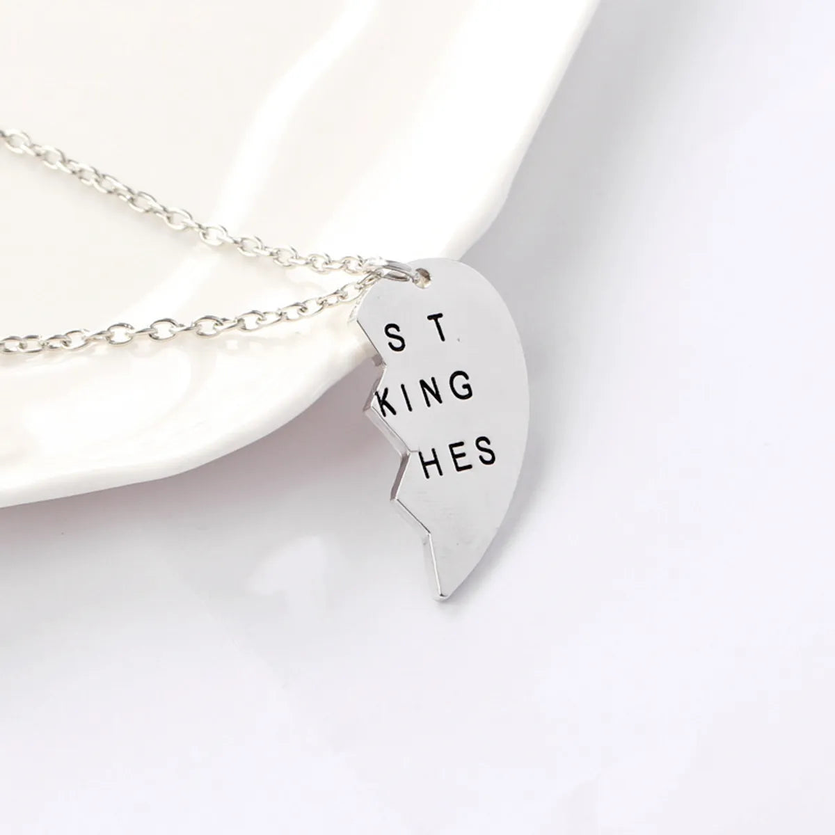 Love Drop Oil Alphabet Necklace Clavicle Chain Love Splicing Good Friend Necklace Wholesale Nihaojewelry