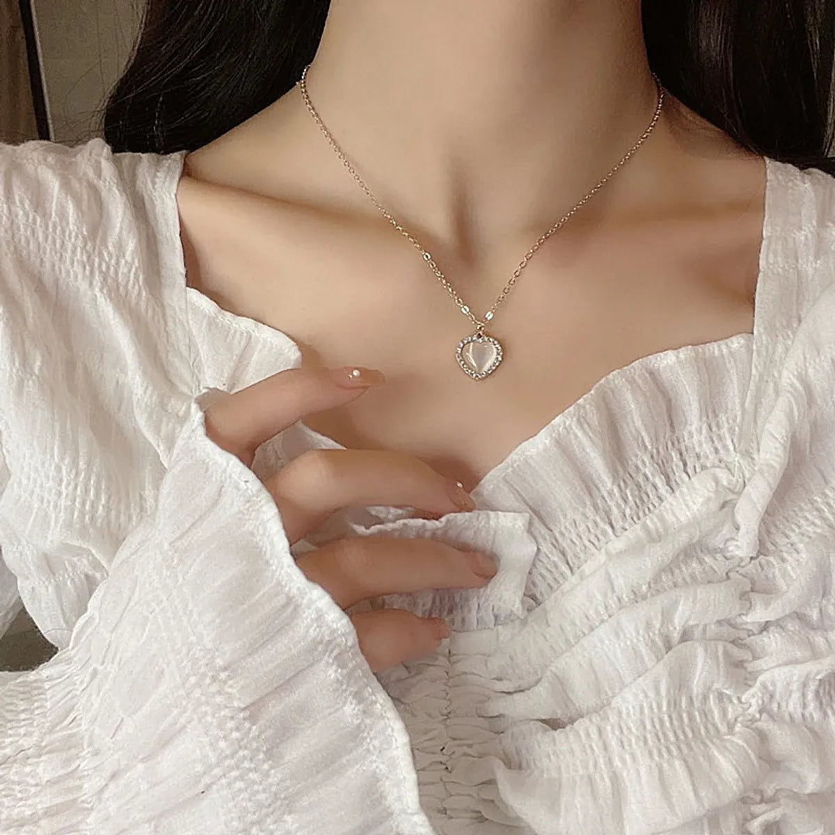 Love Stitching Pearl Japanese And Korean Necklace Design High-Grade Light Luxury Niche Clavicle Chain  New Women'S Necklace