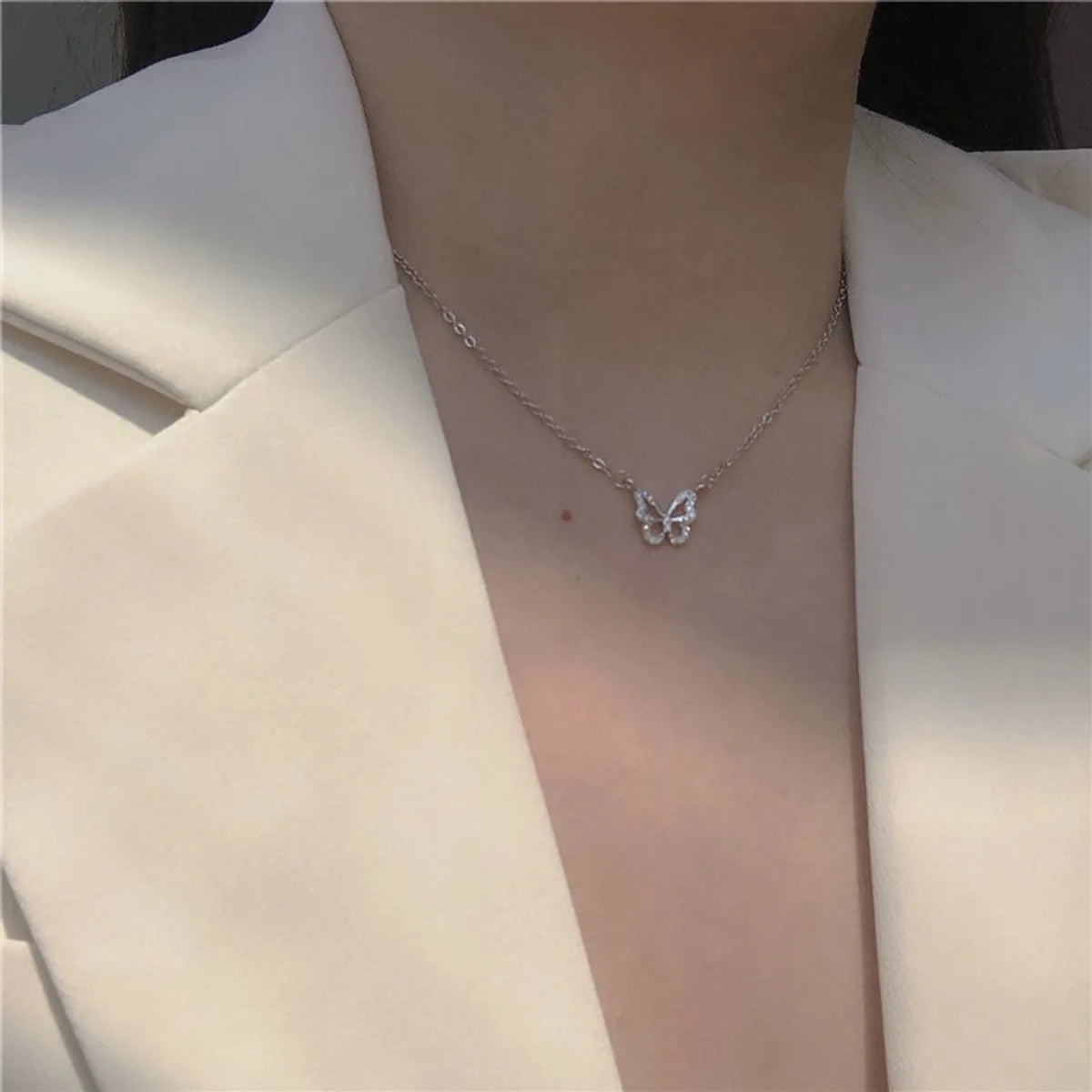 Love Stitching Pearl Japanese And Korean Necklace Design High-Grade Light Luxury Niche Clavicle Chain  New Women'S Necklace