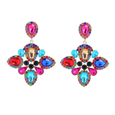 Luxurious Geometric Alloy Inlay Rhinestones Gold Plated Women's Drop Earrings