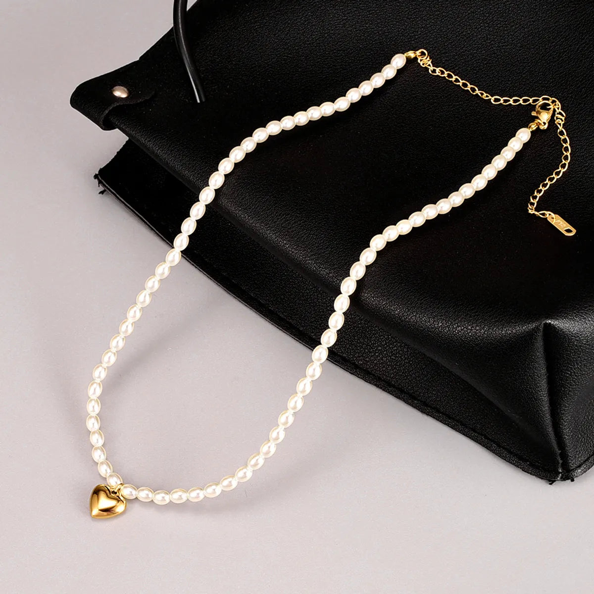 Luxurious Heart 18K Gold Plated Artificial Pearls 304 Stainless Steel Titanium Steel Wholesale Necklace