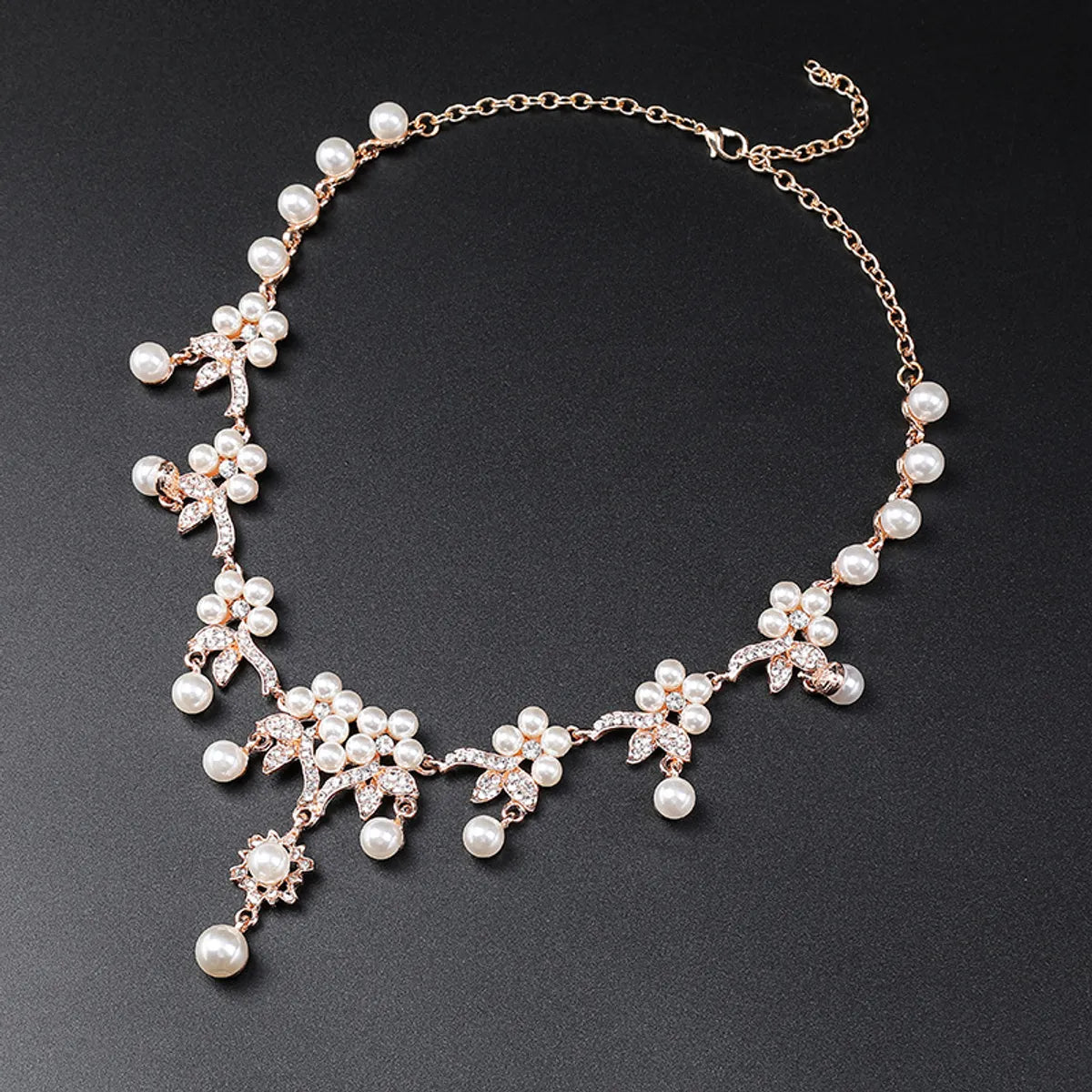 Luxurious Leaves Alloy Plating Artificial Pearls Rhinestones Women'S Earrings Necklace