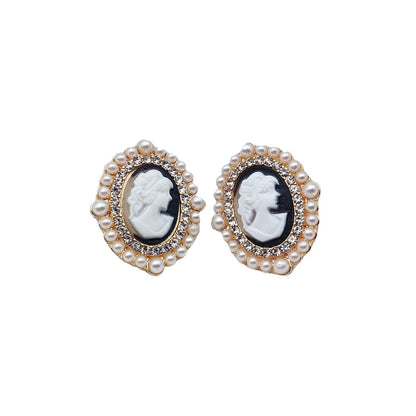 Luxurious Portrait Alloy Inlay Artificial Pearls Ear Studs