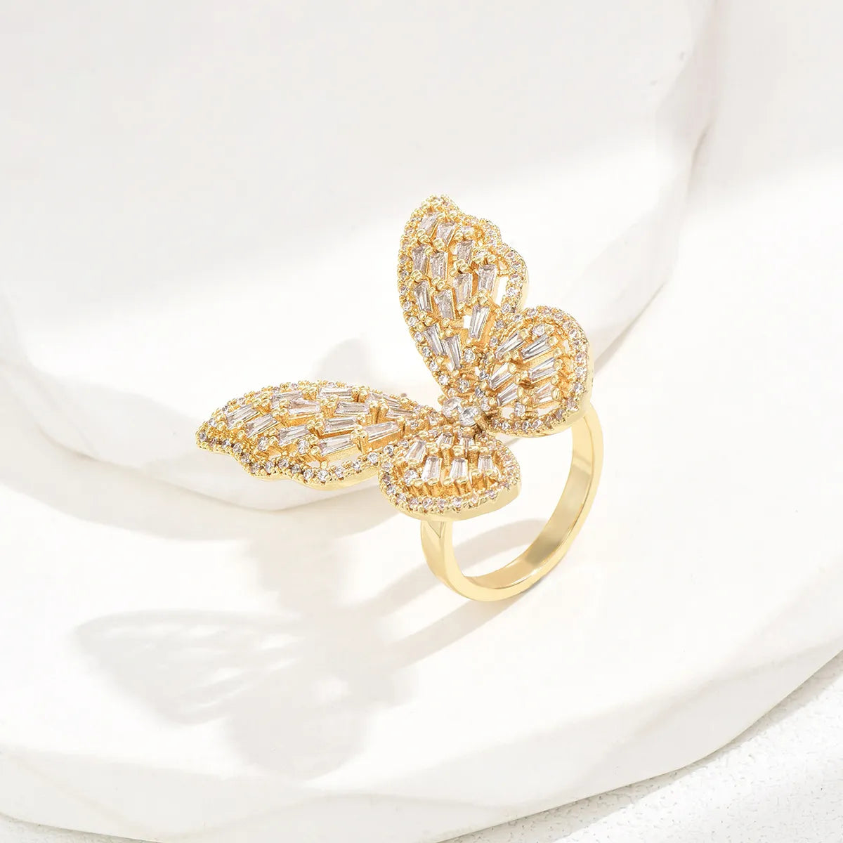 Luxurious Romantic Shiny Butterfly Copper Zircon Rings In Bulk