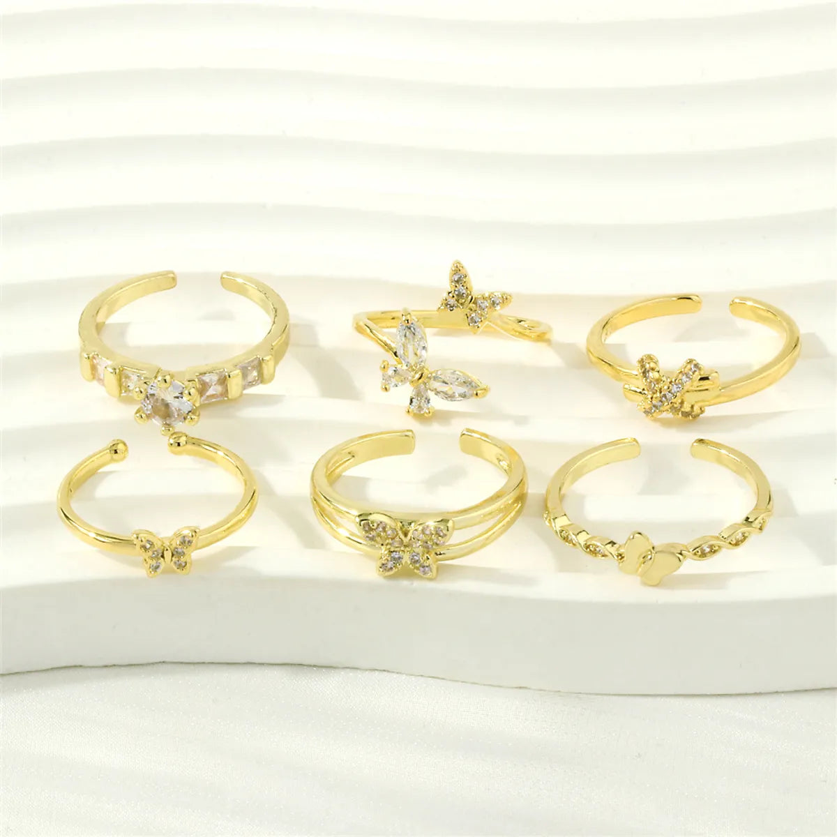 Luxurious Simple Style Round Butterfly Copper Plating Inlay Zircon 18k Gold Plated Open Rings