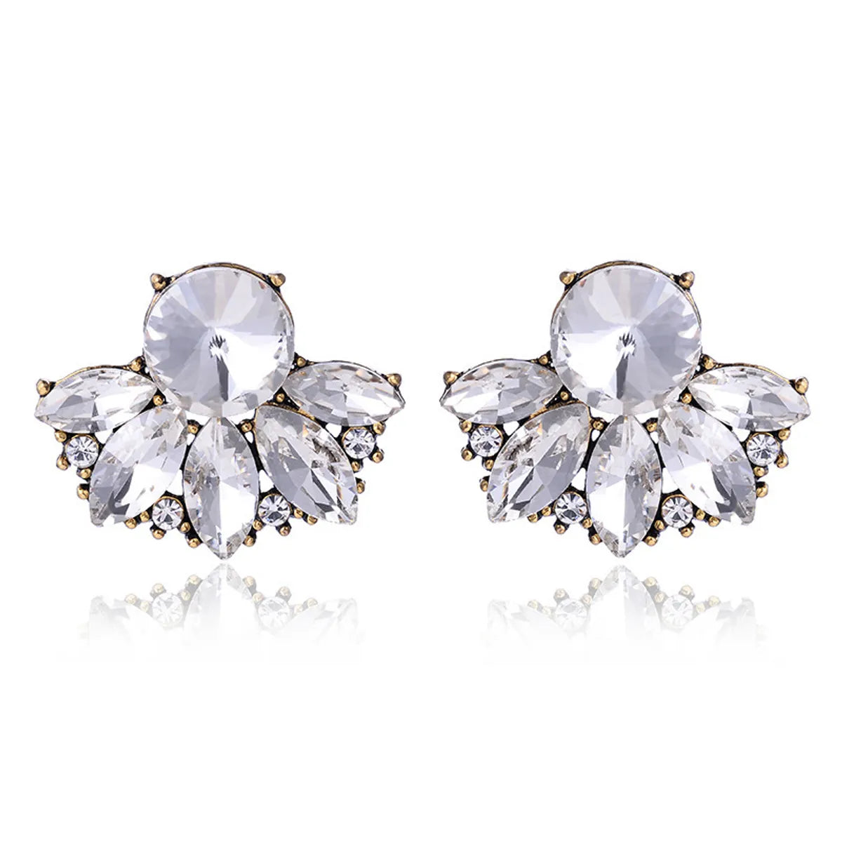 Luxurious Water Droplets Alloy Inlay Crystal Women's Ear Studs