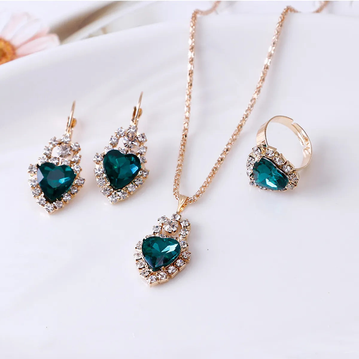 Luxurious Water Droplets Artificial Crystal Rhinestone Women'S Rings Earrings Necklace