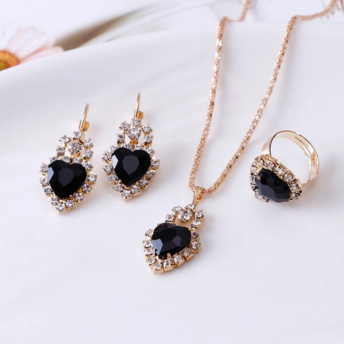 Luxurious Water Droplets Artificial Crystal Rhinestone Women'S Rings Earrings Necklace