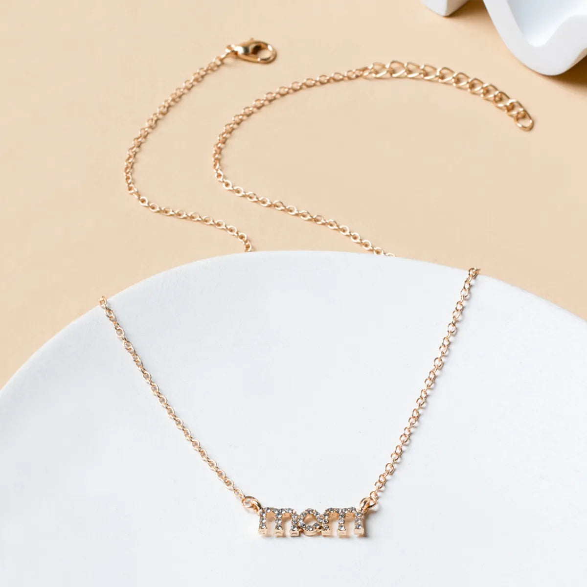 MAMA Modern Style Simple Style Letter Alloy Plating Inlay Rhinestones Mother'S Day Women's Necklace