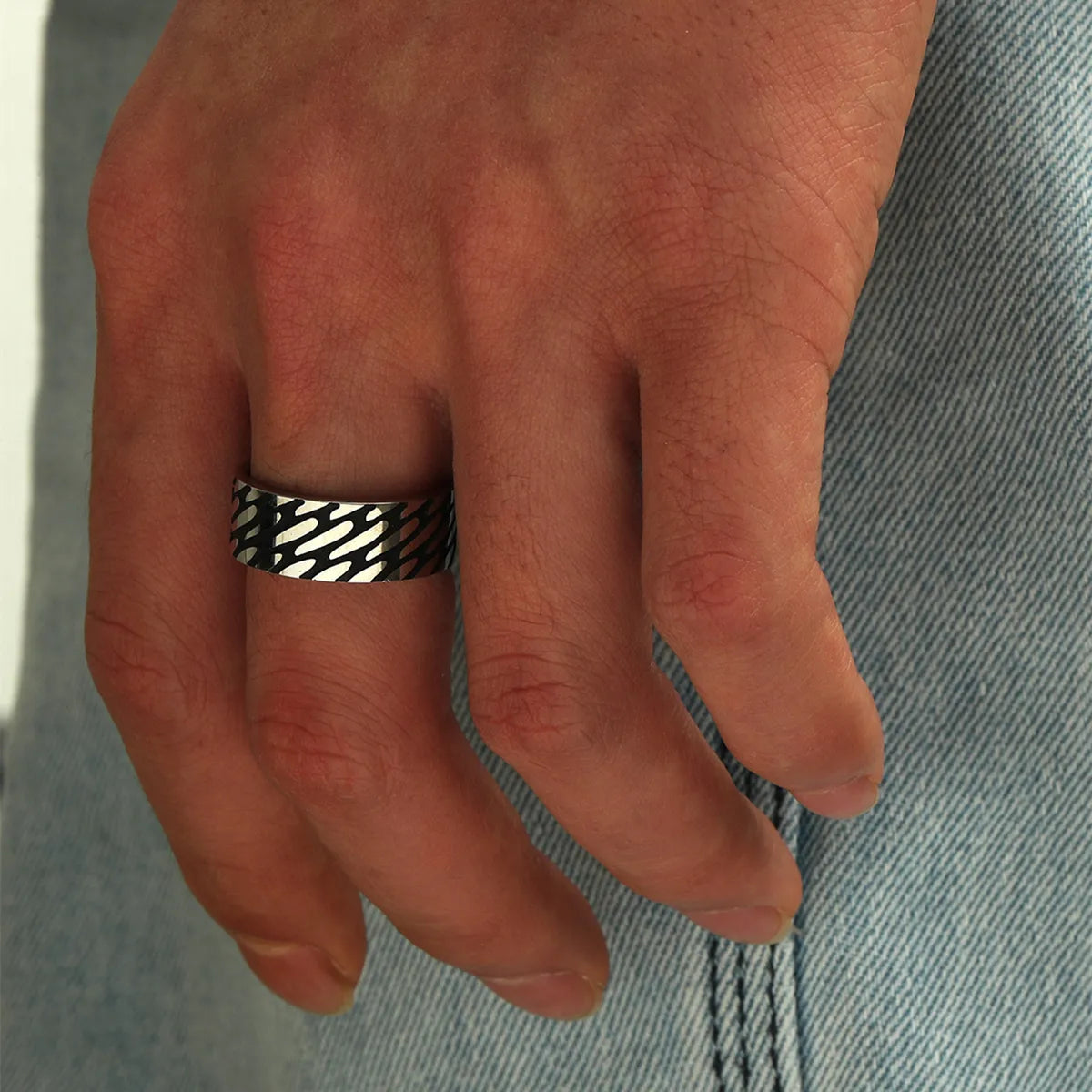 Men'S Retro Titanium Steel Twill Ring Wholesale