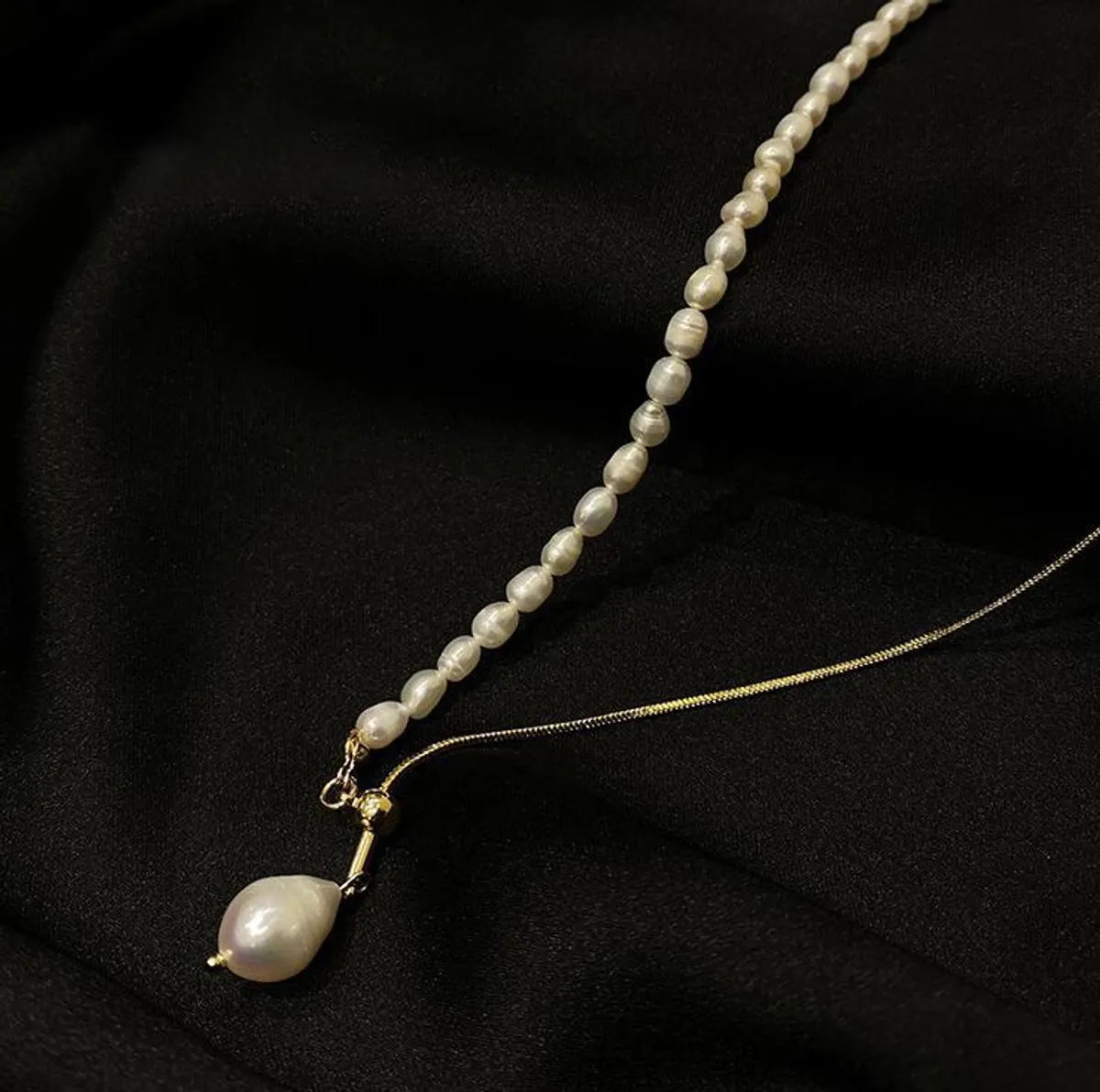 Minimalist Freshwater Pearl Stretch Titanium Steel Necklace Simple Necklace New Clavicle Chain