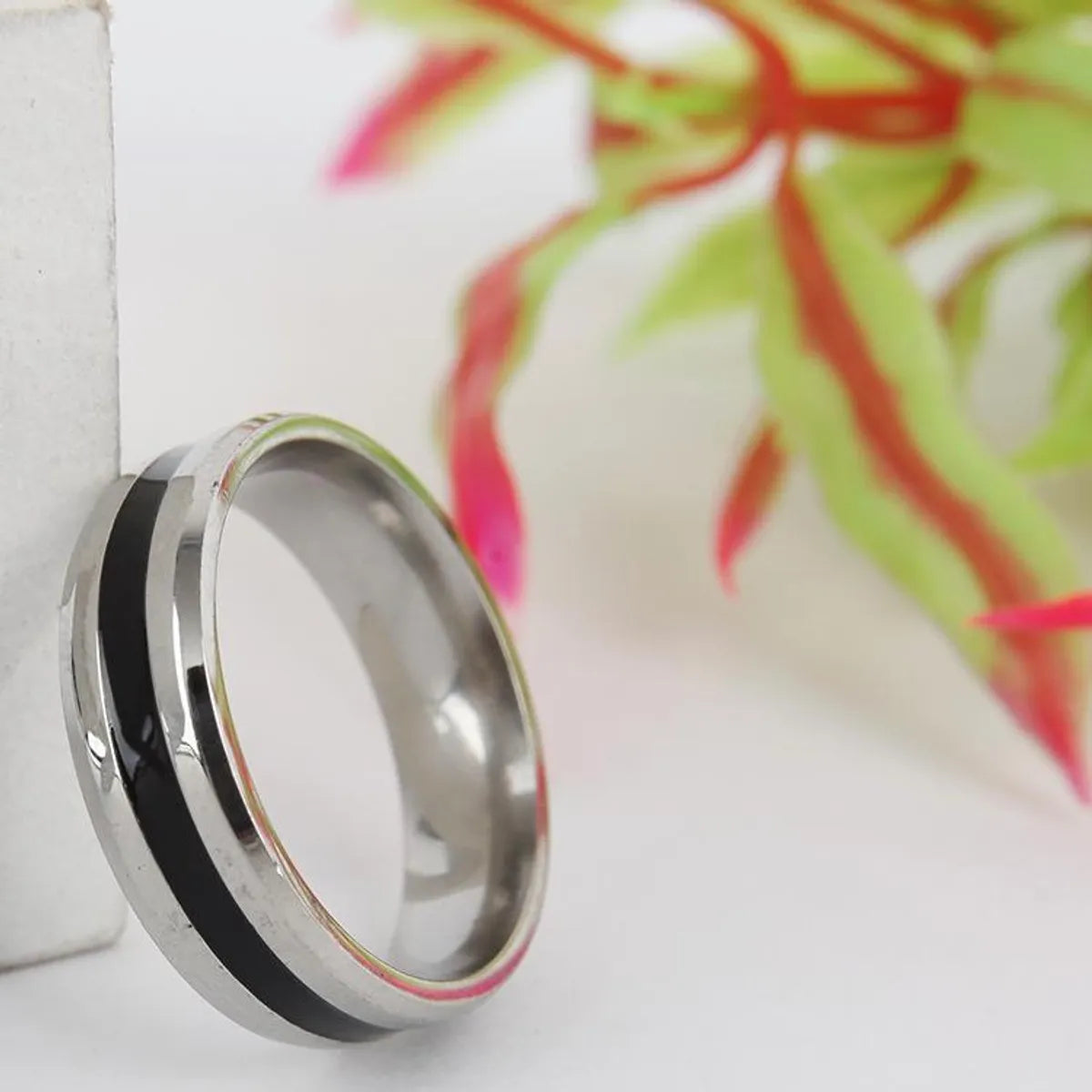 Mirror Double Beveled Titanium Steel Ring Nhtp143472