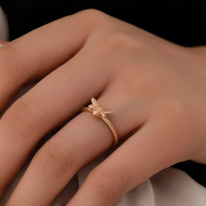 Models Ring Creative Small Bee Simple Ring Personality Sub-Gold Opening Animal Ring Wholesale