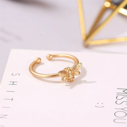 Models Ring Creative Small Bee Simple Ring Personality Sub-Gold Opening Animal Ring Wholesale