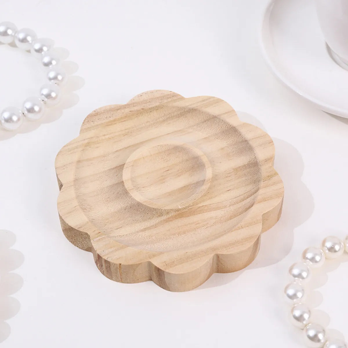 Modern Style Artistic Round Solid Wood Patchwork Jewelry Display Jewelry Rack