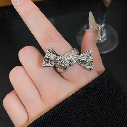 Modern Style Classic Style Bow Knot Alloy Women'S Rings Bangle