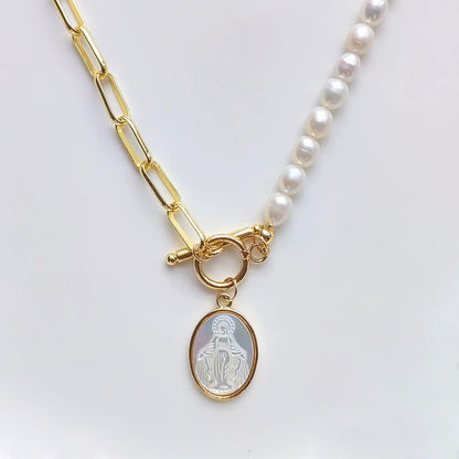 Modern Style Faith Oval Freshwater Pearl Shell Copper 18k Gold Plated Pendant Necklace In Bulk