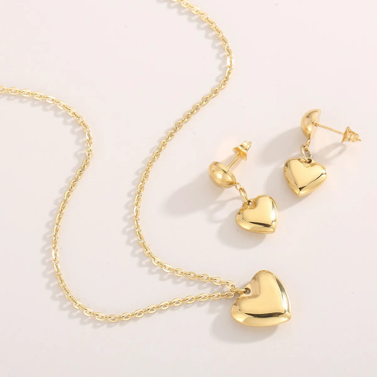 Modern Style Heart Shape Titanium Steel Plating 18k Gold Plated Bracelets Earrings Necklace