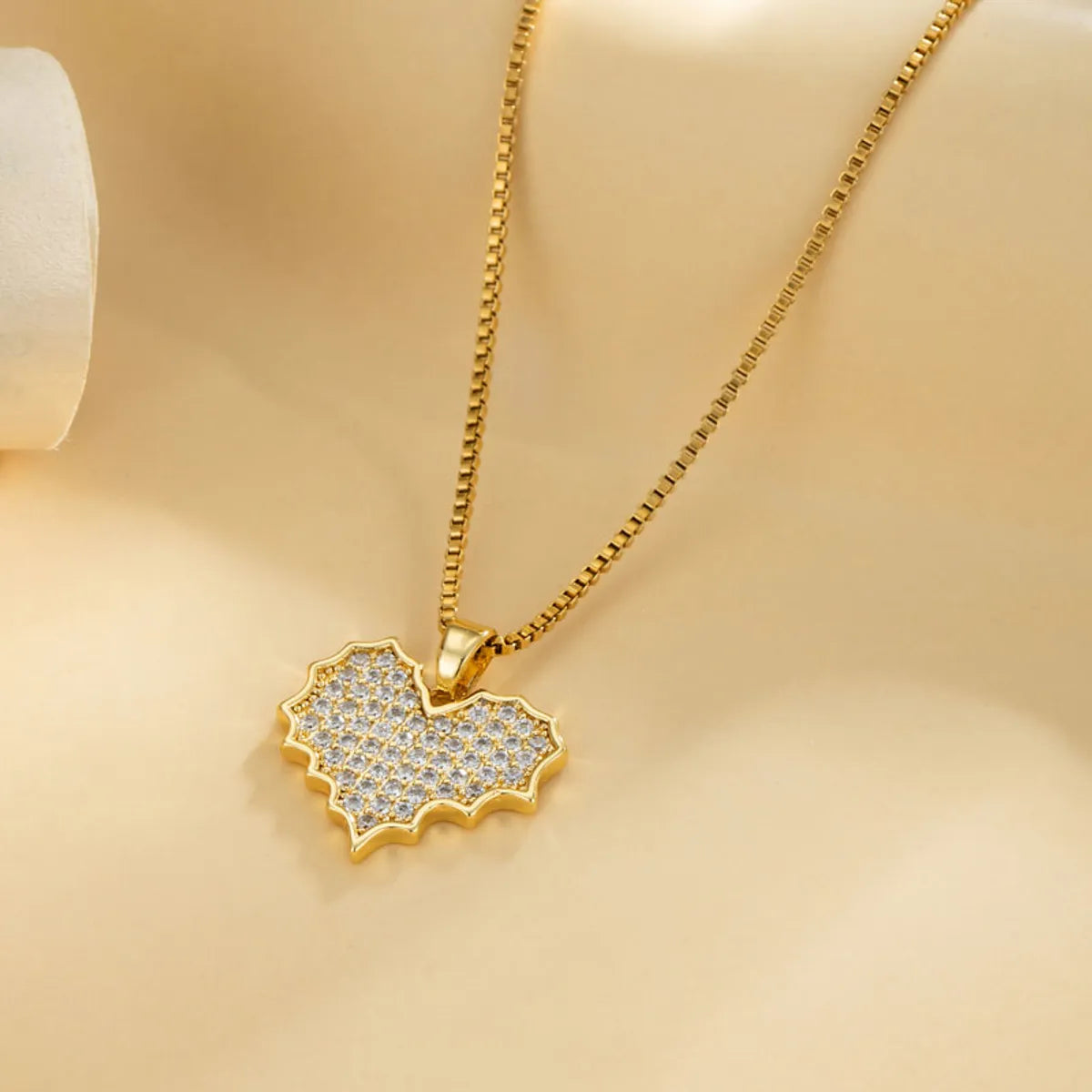 Stainless Steel Titanium Steel 18K Gold Plated Modern Style Shiny Plating Inlay Heart Shape Flower Bow Knot Zircon Pendant Necklace