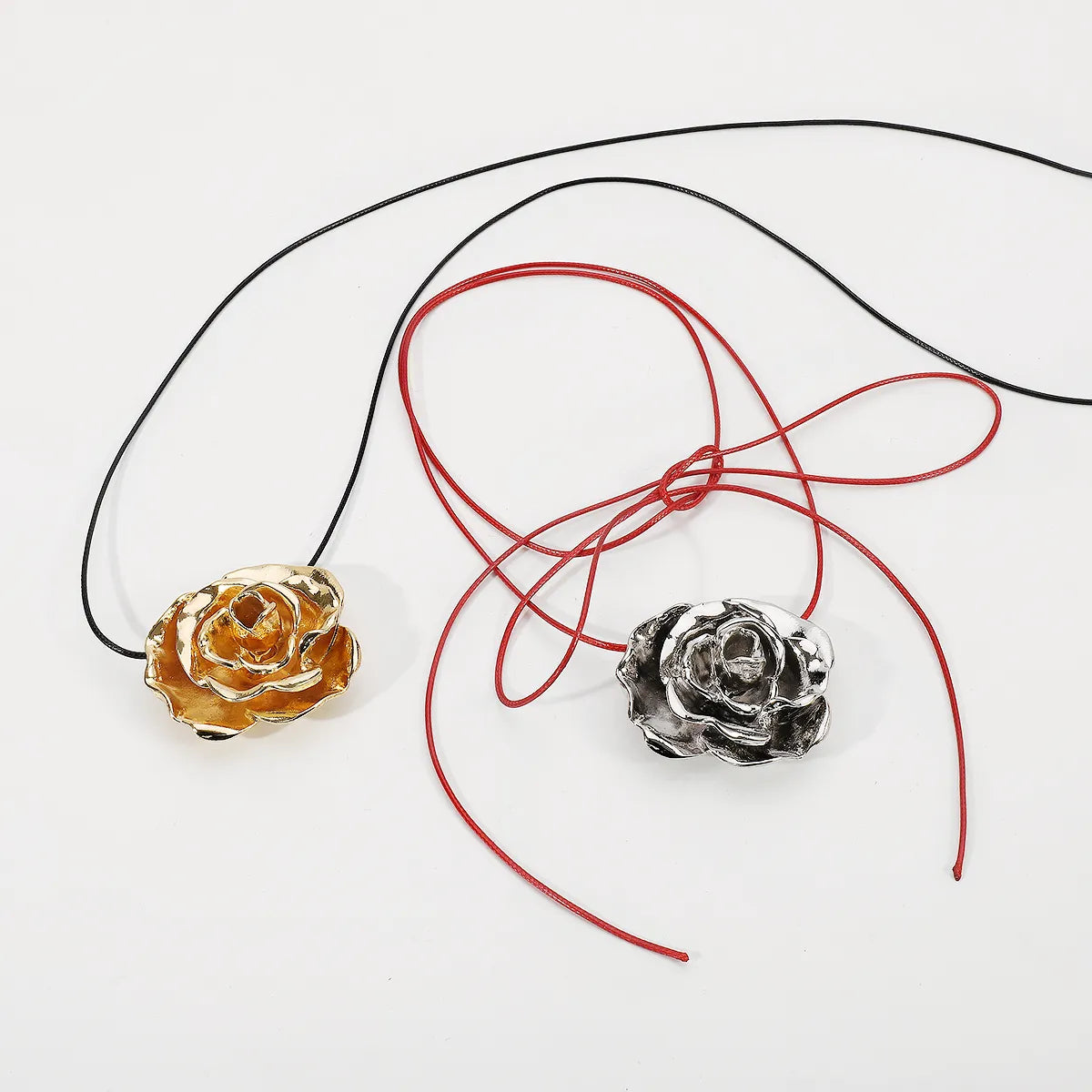 Modern Style Simple Style Flower Alloy Wax Rope Women's Necklace