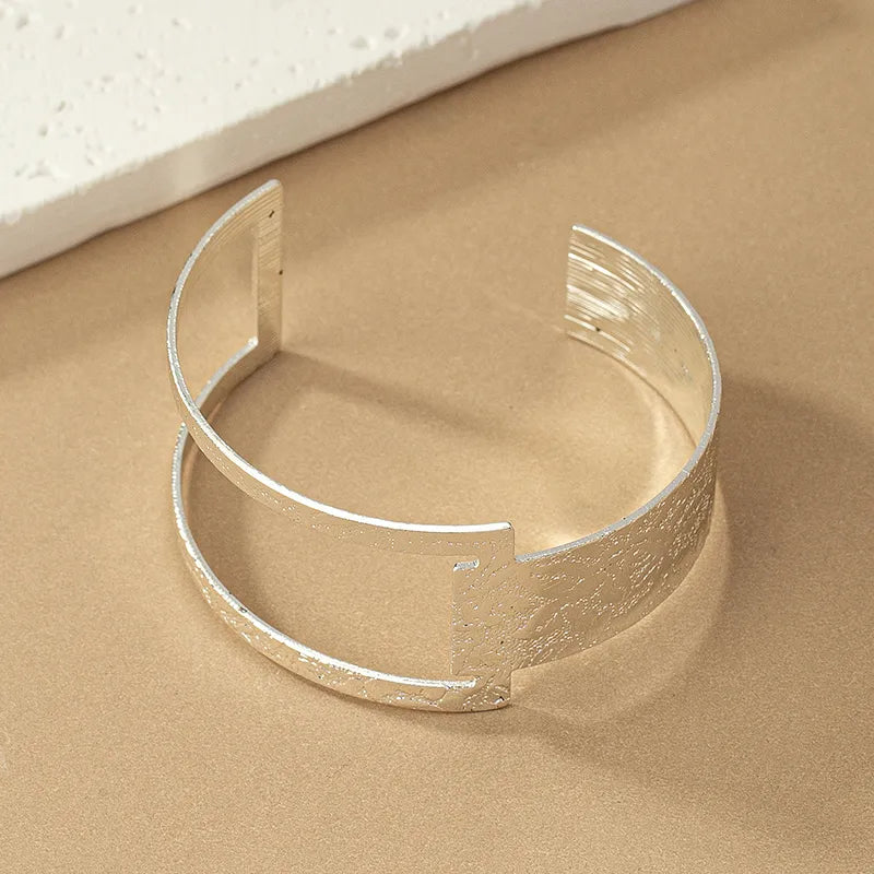 Modern Style Simple Style Solid Color Alloy Plating Women'S Cuff Bracelets