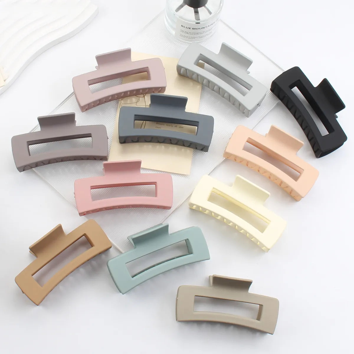 Multi-Size Frosted Grab Clip Square Clip Simple Temperament Hairpin Big Hair Shark Clip Hair Accessories