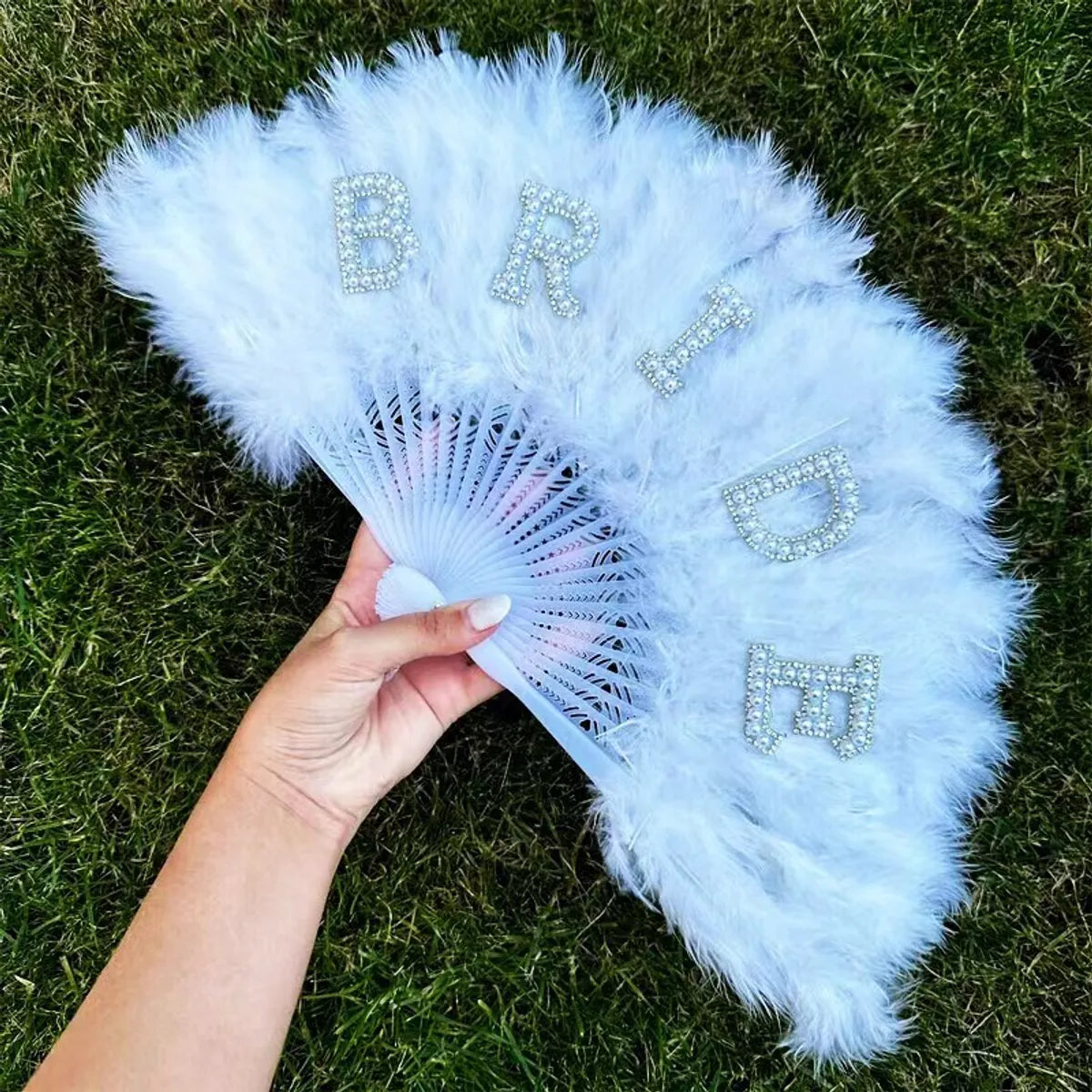 New Bridal Feather Fan Pearl Bride White Bride Feather Folding Fan Bachelor Party Bride Wedding Decoration