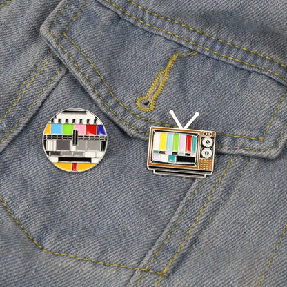 New Brooch Jewelry Creative Retro Tv Channel No Signal Color Icon Collar Pin