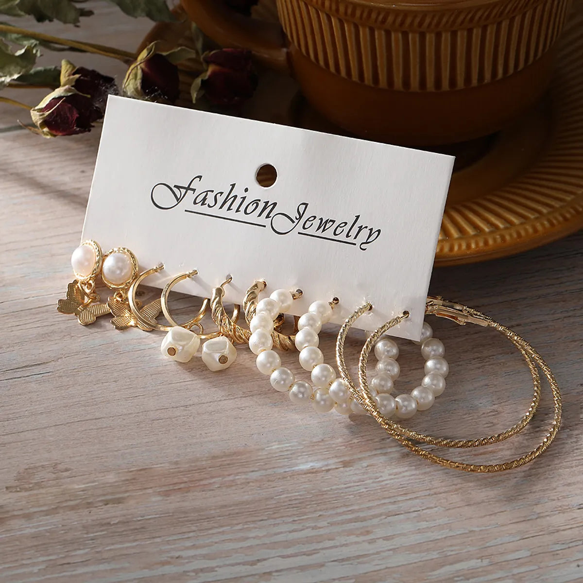 New Butterfly Earrings Set Creative Simple Pearl Metal Earrings Wholesale