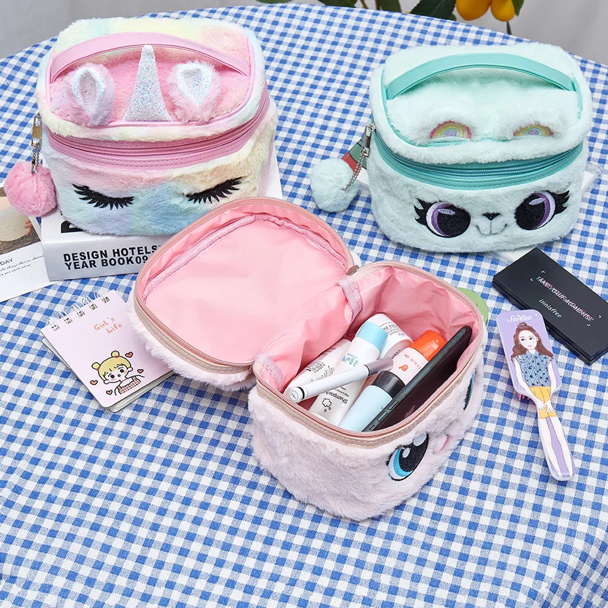 New Cartoon Plush Children'S Cute Storage  Embroidered Cosmetic Bag 17.9*12.8*12cm