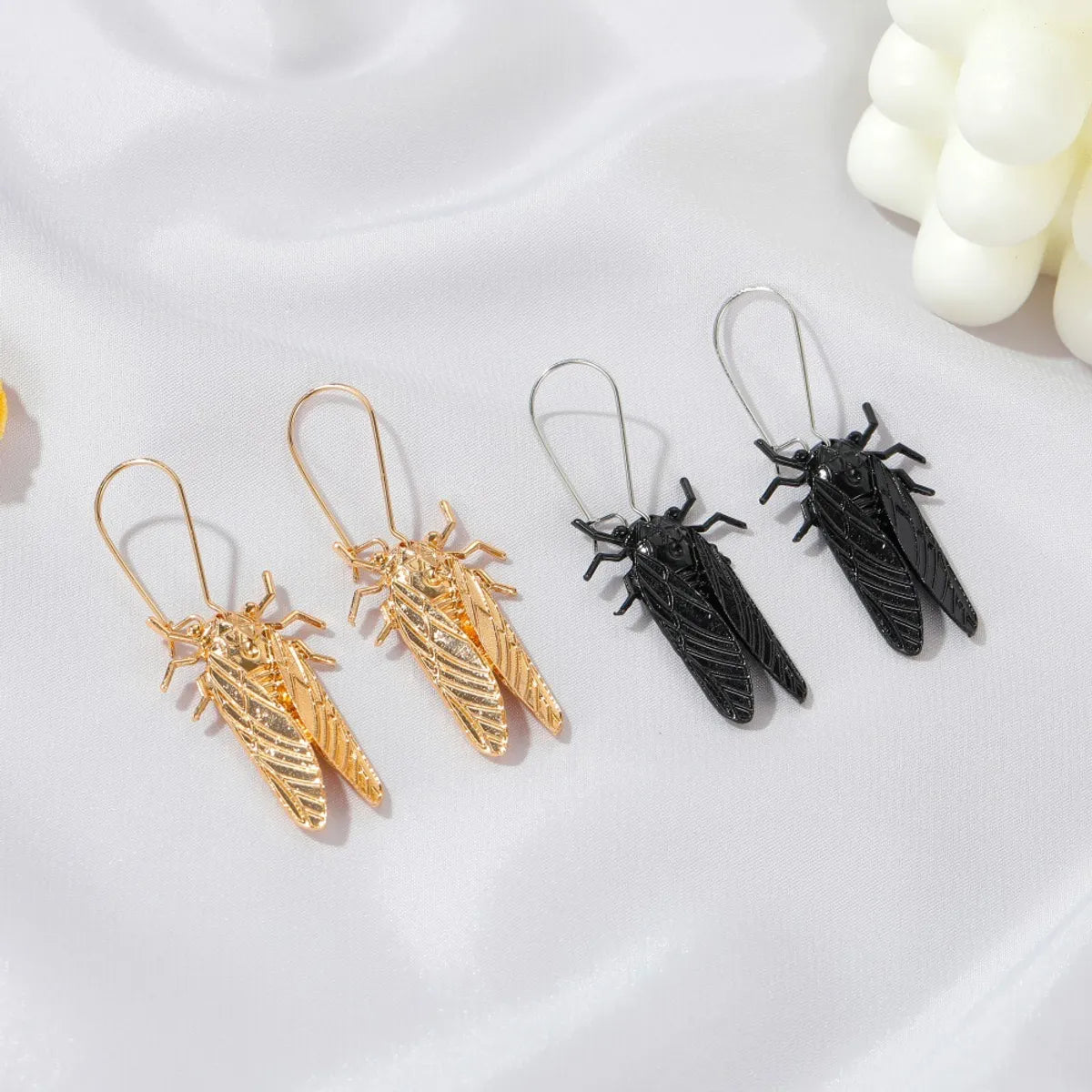 New Creative Insect Golden Cicada Long Earrings Wholesale Gooddiy