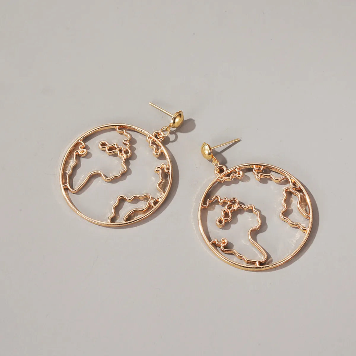 New Exaggerated Map Earrings Creative Design World Map Earrings Simple Round Hollow Earrings Wholesale Gooddiy