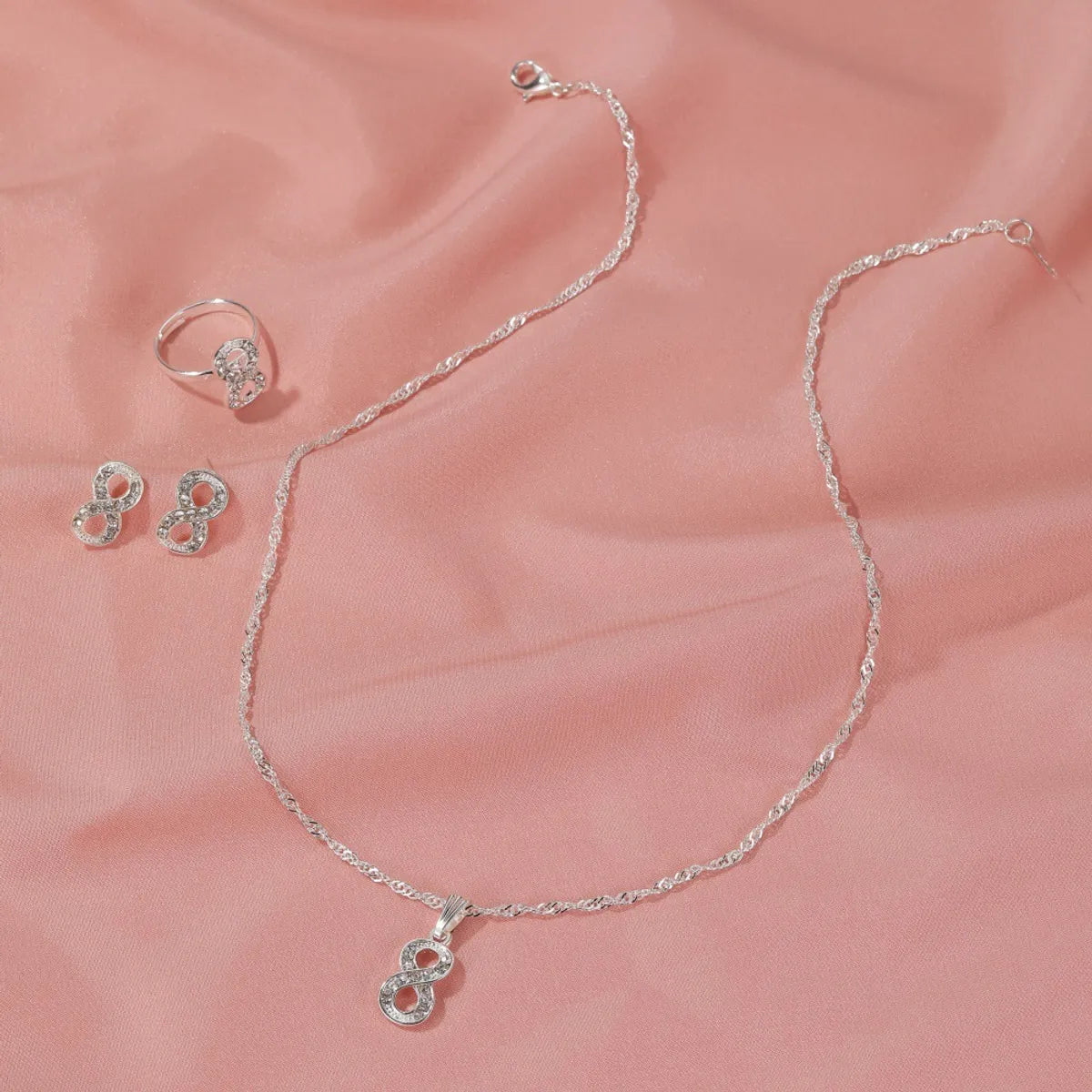 New Fashion All-match Diamond 8-shaped Necklace Earrings Ring Three-piece Jewelry Set Wholesale