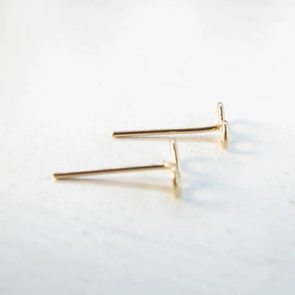 New Fashion Alphanumeric Earrings Alloy Hollow Characters Gold And Silver Rose Ear Pins Wholesale